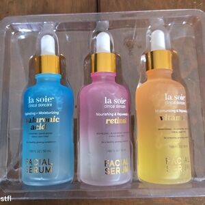 La Soie trio: hyaluronic acid, retinol and vitamin C